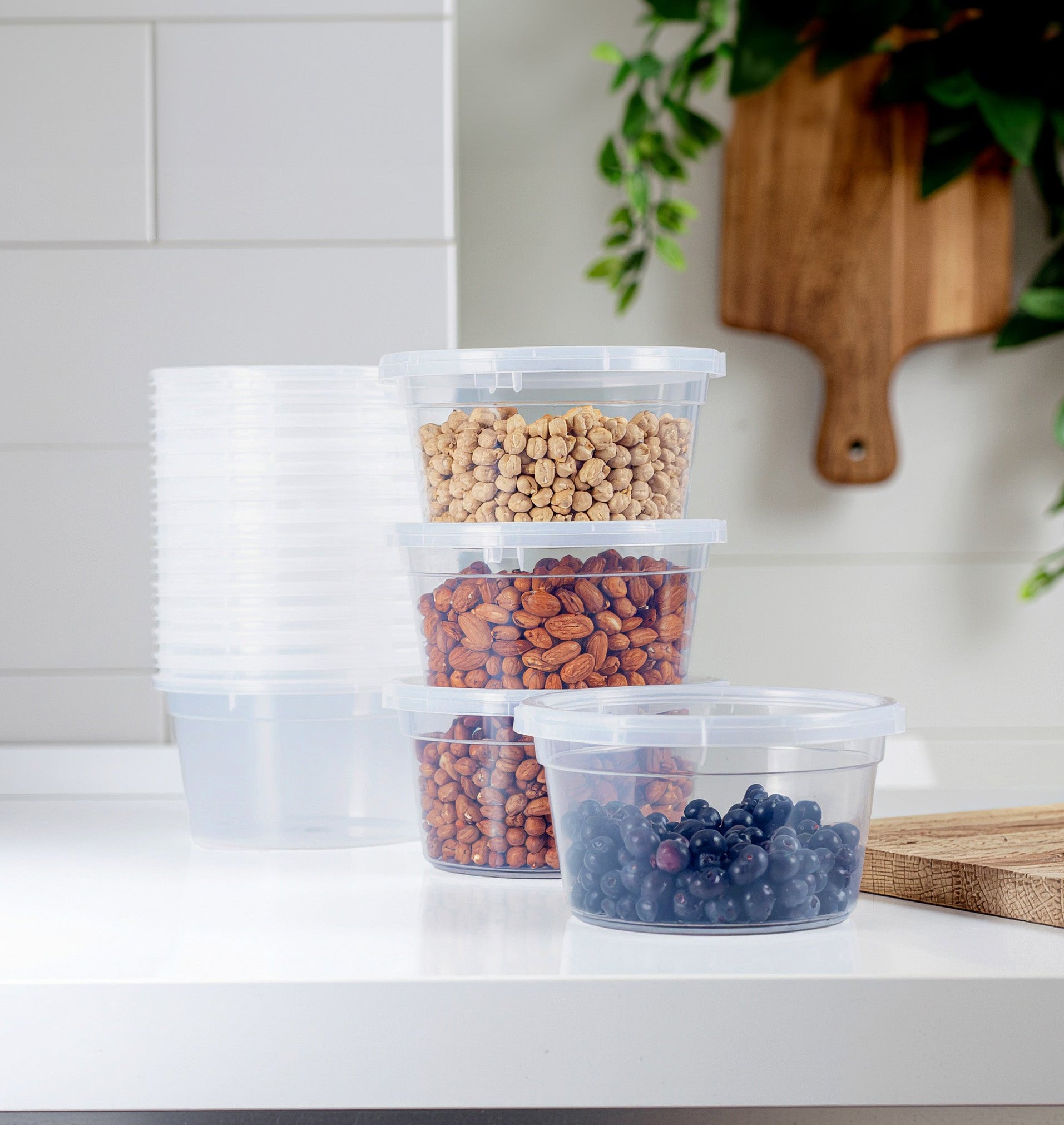 240-Pack 12 OZ Deli Containers with Lids